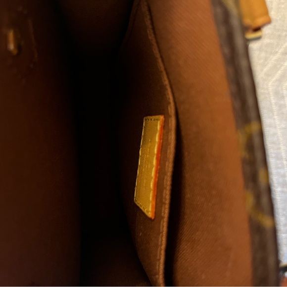 Louis Vuitton Petit Sac Plat bag - Picture 9 of 11